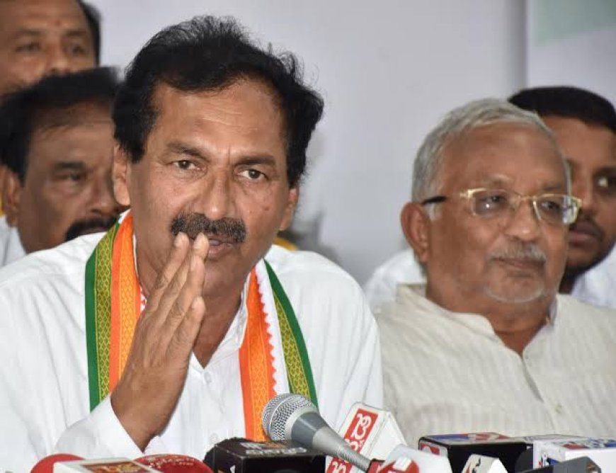ಕಳೆದ ಲೋಕಸಭಾ ಚುನಾವಣೆಯಲ್ಲಿ, ಕೊಡಗು-ಮೈಸೂರು ಲೋಕಸಭಾ ಕ್ಷೇತ್ರದಲ್ಲಿ ಮತಕಳ್ಳತನಾಗಿದೆಯೇ! : ವಿರಾಜಪೇಟೆ ವಿಧಾನಸಭಾ ಕ್ಷೇತ್ರದಲ್ಲಿ ಮತ ಕಳ್ಳತನವಾಗಿದೆಯೇ!!:  ಕೆಪಿಸಿಸಿ ವಕ್ತಾರ ಎಂ.ಲಕ್ಷ್ಮಣ್ ಏನಂದ್ರೂ ಗೊತ್ತಾ!