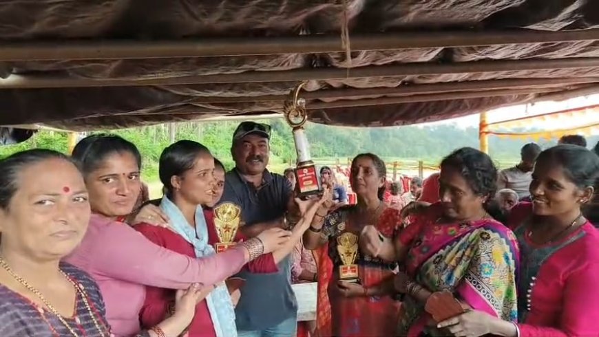 ಪೊನ್ನಂಪೇಟೆ: ಗಮನಸೆಳೆದ ಕೆಸರುಗದ್ದೆ ಕ್ರೀಡಾಕೂಟ