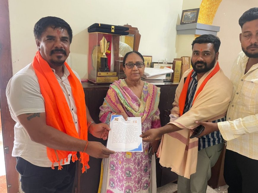 ಸಾಹಿತ್ಯ ಸಮ್ಮೇಳನ ಅಧ್ಯಕ್ಷರಾಗಿ ಆದರೆ ದಸರಾ ಆಹ್ವಾನ ತಿರಸ್ಕರಿಸಿ: ಬಾನು ಮುಷ್ತಾಕ್ ಅವರಿಗೆ ಮನವಿ