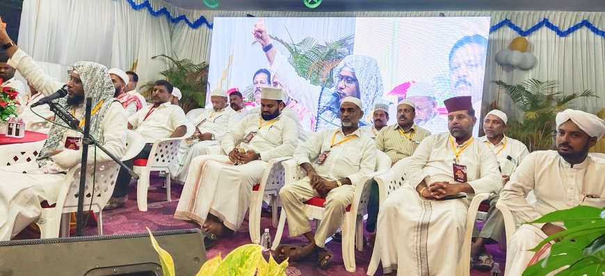 ಹಬ್ಬಗಳ ಆಚರಣೆಗಳ ಮೂಲಕ ಸೌಹಾರ್ದತೆ ಮೊಳಗಲಿ: ನೌಶಾದ್ ಬಾಖವಿ | ಪಿರಿಯಾಪಟ್ಟಣದಲ್ಲಿ ಈದ್ ಮಿಲಾದ್ ಸಮ್ಮೇಳನ