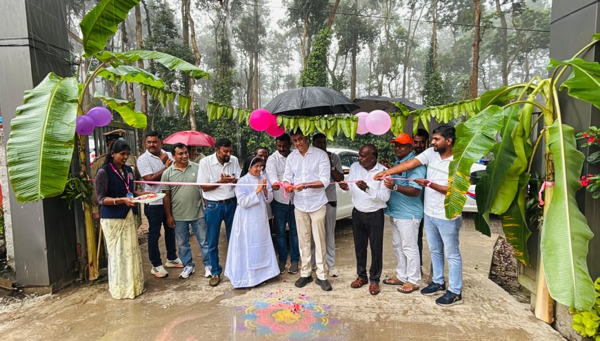 ಪಾಲಿಬೆಟ್ಟ:ಕಾಂಕ್ರೀಟ್ ರಸ್ತೆ ಉದ್ಘಾಟಿಸಿದ ಶಾಸಕ ಎ.ಎಸ್ ಪೊನ್ನಣ್ಣ: ವಿರಾಜಪೇಟೆ ತಾಲ್ಲೂಕು ಪಿಯು ಕಾಲೇಜು ಮಟ್ಟದ ವಾಲಿಬಾಲ್ ಪಂದ್ಯಾವಳಿ ಉದ್ಘಾಟಿಸಿದ ಎ.ಎಸ್ ಪೊನ್ನಣ್ಣ