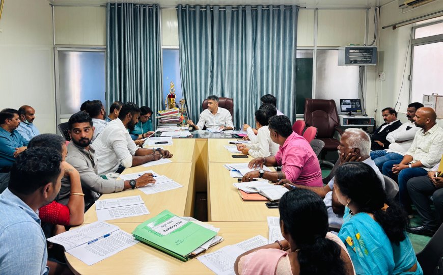 ಆರೋಗ್ಯ ‌ರಕ್ಷಾ ಸಮಿತಿ ಸಭೆ:ರೋಗಿಗಳನ್ನು ಅತ್ಯಂತ ಕಾಳಜಿಯಿಂದ ಪರೀಕ್ಷಿಸಿ,ಸೂಕ್ತ ವೈದ್ಯಕೀಯ ಚಿಕಿತ್ಸೆ ನೀಡಿ:  ಶಾಸಕ ಎ.ಎಸ್ ಪೊನ್ನಣ್ಣ ಸೂಚನೆ