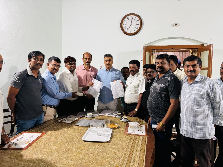 ಪ್ರೌಢಶಾಲಾ ಶಿಕ್ಷಕರಿಗೆ ಅನಾನುಕೂಲವಾಗದಂತೆ ಕಾರ್ಯನಿರ್ವಹಿಸಲು ಗ್ರಾಮ ಪಂಚಾಯಿತಿವಾರು ಗಣತಿದಾರರಾಗಿ ನೇಮಕ ಮಾಡಲು ಶಾಸಕ ಎಎಸ್ ಪೊನ್ನಣ್ಣ ಅವರಿಗೆ ಮನವಿ ಸಲ್ಲಿಕೆ