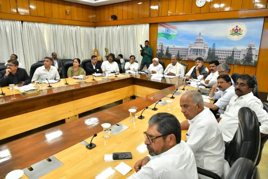 ಮುಖ್ಯಮಂತ್ರಿಗಳ ನೇತೃತ್ವದಲ್ಲಿ ಸಾಮಾಜಿಕ ಮತ್ತು ಶೈಕ್ಷಣಿಕ ಗಣತಿಯ ಪ್ರಗತಿ ಪರಿಶೀಲನಾ ಸಭೆ:  ಶಾಸಕ ಎ.ಎಸ್. ಪೊನ್ನಣ್ಣ ಭಾಗಿ