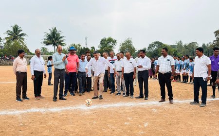 ಅಮ್ಮತ್ತಿ: ರಾಜ್ಯ ಮಟ್ಟದ ಫುಟ್ಬಾಲ್ ಪಂದ್ಯಾವಳಿಗೆ ಚಾಲನೆ