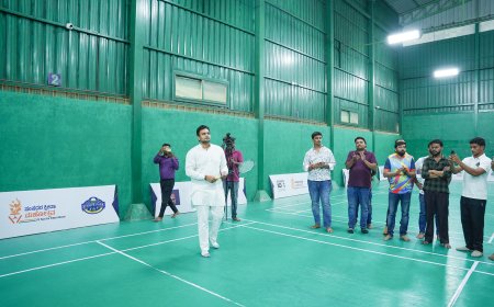 ಸಂಸದರ ಬ್ಯಾಡ್ಮಿಂಟನ್‌ ಟೂರ್ನಿಗೆ ಚಾಲನೆ ನೀಡಿದ ಯದುವೀರ್‌ ಒಡೆಯರ್