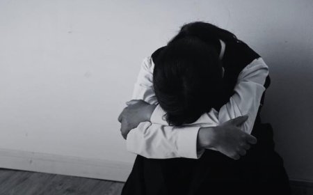 ತಡವಾಗಿ ಬಂದಿದ್ದಕ್ಕೆ 6ನೇ ತರಗತಿ ಬಾಲಕಿಗೆ ‘100 ಭಸ್ಕಿ’ ಶಿಕ್ಷೆ! ಮುಂದಾಗಿದ್ದೇನು?