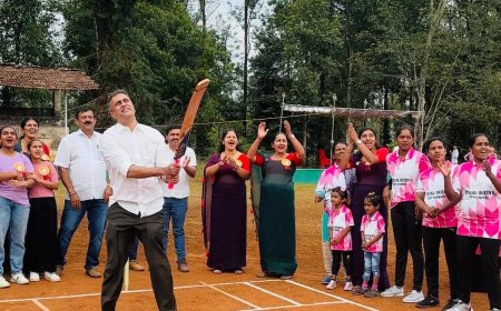 ಚೆಯ್ಯಂಡಾಣೆ:ಮಹಿಳಾ ಕ್ರಿಕೆಟ್ ಪಂದ್ಯಾವಳಿಗೆ ಚಾಲನೆ  |  ಕ್ರೀಡಾ ಕ್ಷೇತ್ರಸಲ್ಲಿ ಮಹಿಳೆಯರ ಸಾಧನೆ ಶ್ಲಾಘನೀಯ:ಶಾಸಕ‌ ಎಎಸ್ ಪೊನ್ನಣ್ಣ