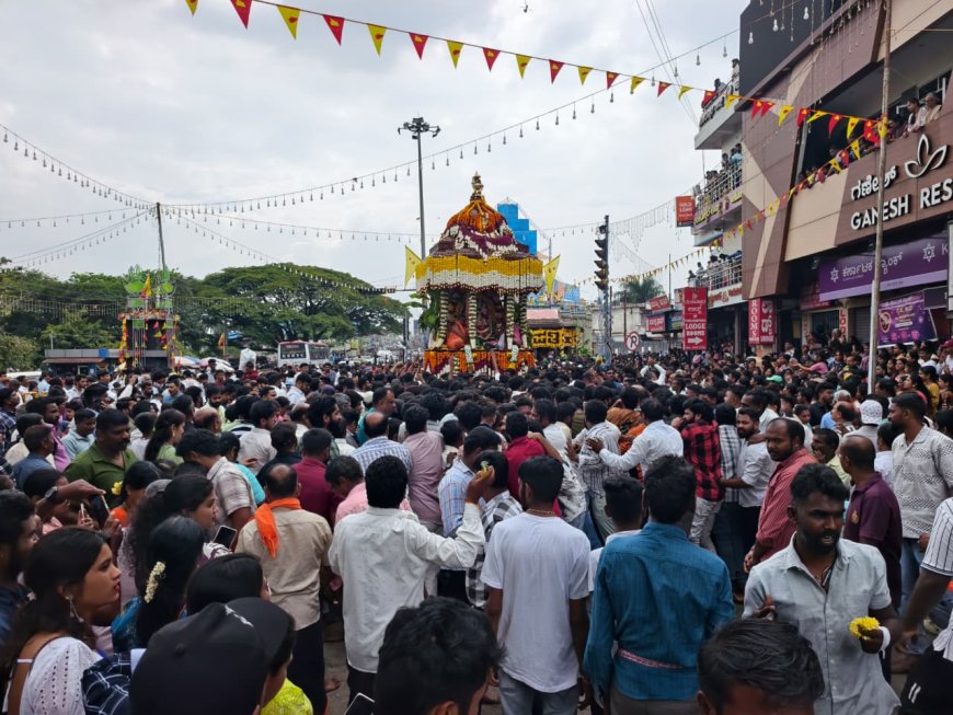 ಕುಶಾಲನಗರ : ಶ್ರದ್ಧಾಭಕ್ತಿಯೊಂದಿಗೆ ಅದ್ಧೂರಿಯಾಗಿ ನಡೆದ  ಶ್ರೀ ಗಣಪತಿ ದೇವಾಲಯದ ವಾರ್ಷಿಕ ರಥೋತ್ಸವ