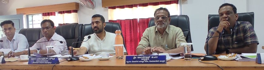 ಸೋಮವಾರಪೇಟೆ ತಾಲ್ಲೂಕು ಪಂಚಾಯತ್ ಪ್ರಗತಿ ಪರಿಶೀಲನಾ ಸಭೆ:  ಸಮಯ ಪಾಲನೆ ಮಾಡದ ಅಧಿಕಾರಿಗಳ ವಿರುದ್ಧ ಕ್ರಮ: ಶಾಸಕ ಡಾ.ಮಂತರ್ ಗೌಡ