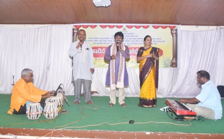 ಮನಸೆಳೆದ ‘ಹಾಡಿರೆ ರಾಗಗಳ ತೂಗಿರೆ ದೀಪ’ಗಳ  ಜಾನಪದ ಹಾಗೂ ರಂಗಗೀತೆ ಹಾಡು ಕಾರ್ಯಕ್ರಮ