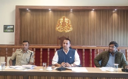 ಚತುಷ್ಪಥ ರಸ್ತೆ ನಿರ್ಮಾಣ ನಂತರ ವಾಹನ ದಟ್ಟಣೆ ಹೆಚ್ಚಳ ಸಾಧ್ಯತೆ ಈಗಿನಿಂದಲೇ ರಸ್ತೆ ಸುರಕ್ಷತೆಗೆ ಒತ್ತು ನೀಡಿ: ವೆಂಕಟ್ ರಾಜಾ