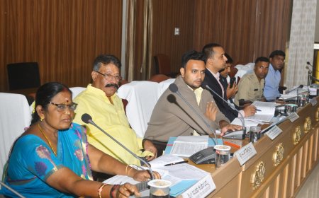 ಜಿಲ್ಲಾ ಅಭಿವೃದ್ಧಿ ಸಮನ್ವಯ ಮತ್ತು ಉಸ್ತುವಾರಿ ಸಮಿತಿ ಸಭೆ:  ಕೇಂದ್ರ ಸರ್ಕಾರದ ಯೋಜನೆ ಸಮರ್ಪಕ ಅನುಷ್ಠಾನಕ್ಕೆ ಒಡೆಯರ್ ಸೂಚನೆ