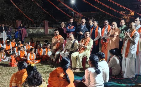 ಶ್ರೀರಾಮಾಂಜನೇಯ ಭಜನಾ ಮಂಡಳಿಯ 35 ನೇ ವಾಷಿ೯ಕೋತ್ಸವ : 18 ತಂಡಗಳಿಂದ ಏಕಾಹ ಭಜನೆ |   ಮನಸ್ಸಿನ ಸಂತೋಷ, ನೆಮ್ಮದಿಗೆ ಭಜನೆ ಅತ್ಯುತ್ತಮ ಮಾಧ್ಯಮ - ಜಿ.ಚಿದ್ವಿಲಾಸ್