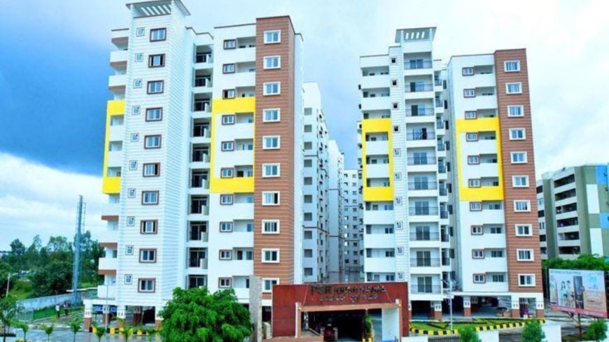 ರಾತ್ರಿ ಮನೆಯಲ್ಲಿ ಯುವತಿಯರಿಗೆ ಉಳಿದುಕೊಳ್ಳಲು ಅವಕಾಶ ನೀಡಿದ ಆರೋಪ: ಯುವಕನಿಗೆ ಹೌಸಿಂಗ್ ಸೊಸೈಟಿಯಿಂದ ₹5,000 ದಂಡ