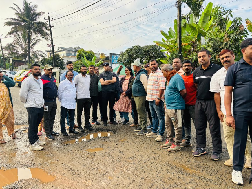 ವಿರಾಜಪೇಟೆ‌:ಲೋಕೋಪಯೋಗಿ ರಸ್ತೆಗಳನ್ನು‌ ಪರಿಶೀಲನೆ ನಡೆಸಿದ ಶಾಸಕ ಎಎಸ್ ಪೊನ್ನಣ್ಣ