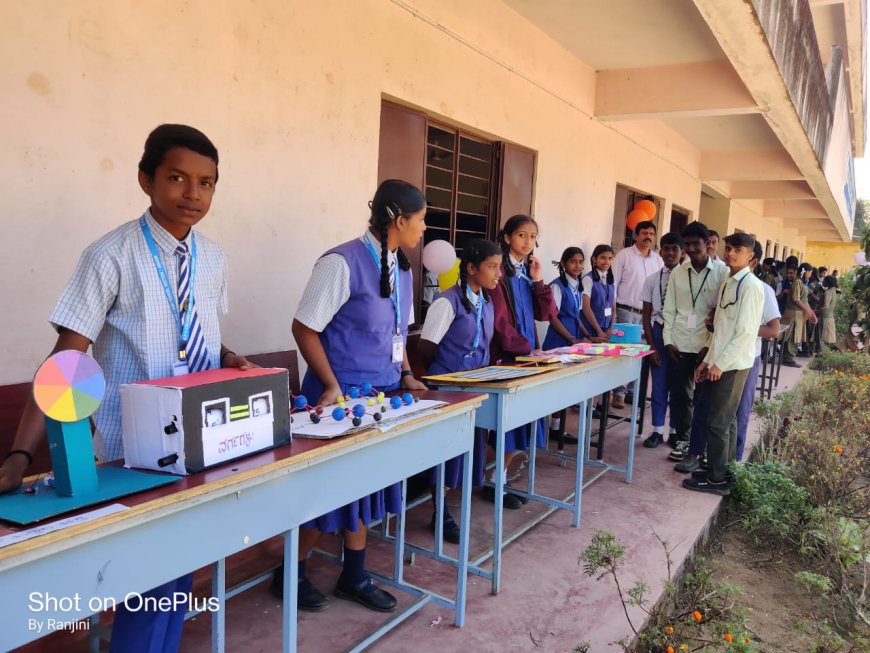 ಐಗೂರು ಪ್ರೌಢಶಾಲಾ  ಮಕ್ಕಳಿಂದ ಸೃಜನಶೀಲತೆಗೆ  ವೇದಿಕೆಯಾದ ವಿಜ್ಞಾನ ವಸ್ತು ಪ್ರದರ್ಶನ