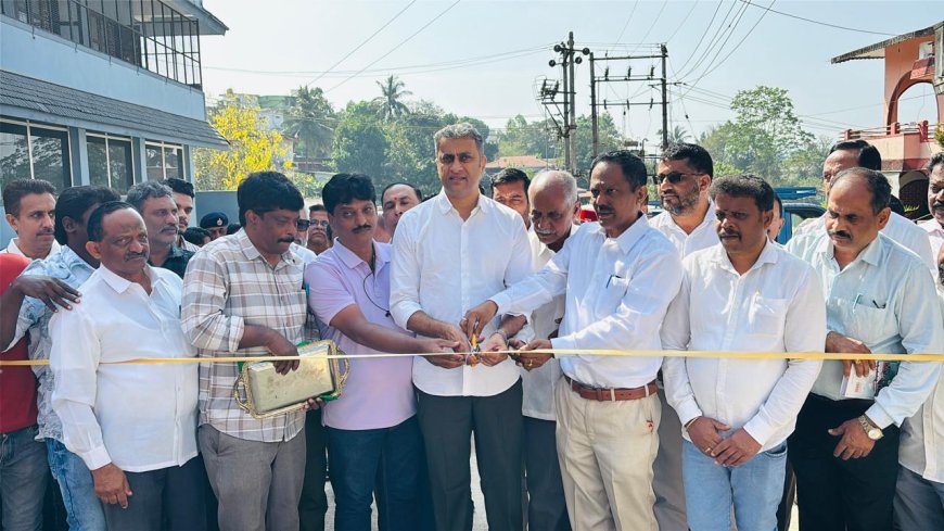 ವಿರಾಜಪೇಟೆ:ಗೌರಿ‌ ಕೆರೆ ವ್ಯಾಪ್ತಿಯಲ್ಲಿ ನೂತನ ರಸ್ತೆ ಉದ್ಘಾಟಿಸಿದ ಶಾಸಕ ಎಎಸ್ ಪೊನ್ನಣ್ಣ