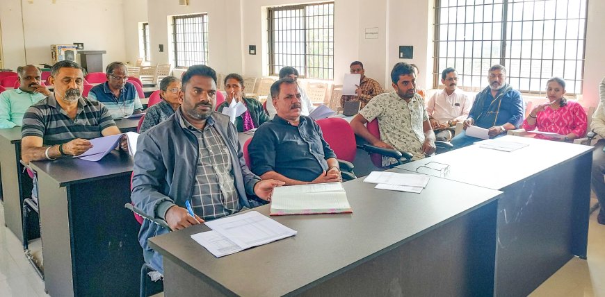 ಪೊನ್ನಂಪೇಟೆ ತಾಲ್ಲೂಕು ಗ್ಯಾರಂಟಿ ಯೋಜನೆಯ ಪ್ರಗತಿ ಪರಿಶೀಲನಾ ಸಭೆ