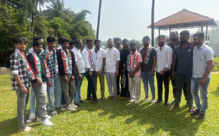 ಸೋಮವಾರಪೇಟೆ ಬ್ಲಾಕ್ ಕಾಂಗ್ರೆಸ್ ಪ್ರಧಾನ ಕಾರ್ಯದರ್ಶಿ ಸುಜಿತ್ ನೇತೃತ್ವದಲ್ಲಿ, ಶಾಸಕರಾದ  ಡಾ.ಮಂತರ್ ಗೌಡ ರವರ ಸಮ್ಮುಖದಲ್ಲಿ ಬಿಜೆಪಿ ತೊರೆದು ಕಾಂಗ್ರೆಸ್ ಸೇರ್ಪೆಯಾದ ಯುವಕರು