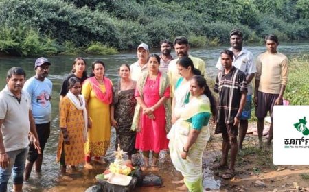 ಹುಣ್ಣಿಮೆಯ ಅಂಗವಾಗಿ ನಾಪೋಕ್ಲುವಿನಲ್ಲಿ ಜೀವನದಿ ಕಾವೇರಿಗೆ ನಾಪೋಕ್ಲು ಪಂಚಾಯತ್ ಹಾಗೂ ಧರ್ಮಸ್ಥಳ ಸಂಘದಿಂದ ಮಹಾಆರತಿ