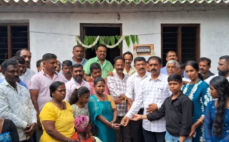 ಹುಟ್ಟು ಹಬ್ಬಕ್ಕೆ ಅವಿಸ್ಮರಣೀಯ ಕೊಡುಗೆ ನೀಡಿದ  ಸಮಾಜ ಸೇವಕ ಬಿ.ಎಂ.ಗಣೇಶ್:ಬಡಕುಟುಂಬಕ್ಕೆ ಐದನೇ ಮನೆ ಹಸ್ತಾಂತರ