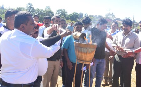 ರಾಜ್ಯ ಸರ್ಕಾರಿ ನೌಕರರ ಜಿಲ್ಲಾ ಮಟ್ಟದ ಕ್ರೀಡಾಕೂಟಕ್ಕೆ ಚಾಲನೆ:  ನಗರದ ಜನರಲ್ ತಿಮ್ಮಯ್ಯ ಜಿಲ್ಲಾ ಕ್ರೀಡಾಂಗಣದಲ್ಲಿ ಸಿಂಥಟಿಕ್ ಅಥ್ಲೆಟಿಕ್ ಟ್ರ್ಯಾಕ್ ನಿರ್ಮಾಣಕ್ಕೆ ಶೀಘ್ರ ಭೂಮಿಪೂಜೆ: ಡಾ.ಮಂತರ್ ಗೌಡ