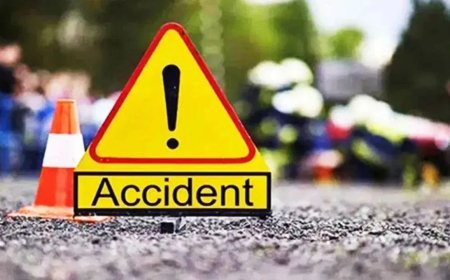 ತುಮಕೂರು: ನಿಂತಿದ್ದ ಲಾರಿಗೆ ಕ್ರೂಸರ್ ಡಿಕ್ಕಿ ಶಬರಿಮಲೆಯಿಂದ ವಾಪಸ್ಸಾಗುತ್ತಿದ್ದ ನಾಲ್ವರು ಸಾವು