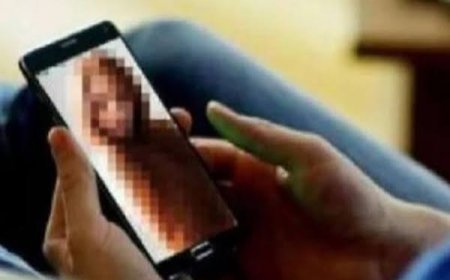 ಸಾಮಾಜಿಕ ಜಾಲತಾಣದಲ್ಲಿ ಅಶ್ಲೀಲ ವಿಡಿಯೋ ನಾಪೋಕ್ಲು ಯುವಕನ ಮೇಲೆ ದೂರು;   ಪ್ರಕರಣ ದಾಖಲಿಸಿಕೊಂಡು ತನಿಖೆ ಕೈಗೊಂಡ ಪೊಲೀಸರು