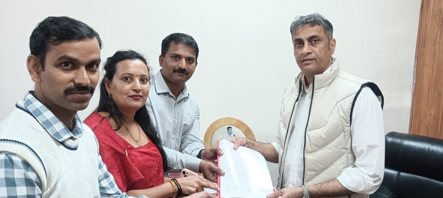 ಅನುದಾನಿತ ಕಾಲೇಜುಗಳ‌ ಉಪನ್ಯಾಸಕರ ವಿವಿಧ ಬೇಡಿಕೆಗಳ ಈಡೇರಿಕೆಗೆ ಆಗ್ರಹಿಸಿ ಶಾಸಕ ಎ.ಎಸ್.ಪೊನ್ನಣ್ಣ ಅವರಿಗೆ ಮನವಿ