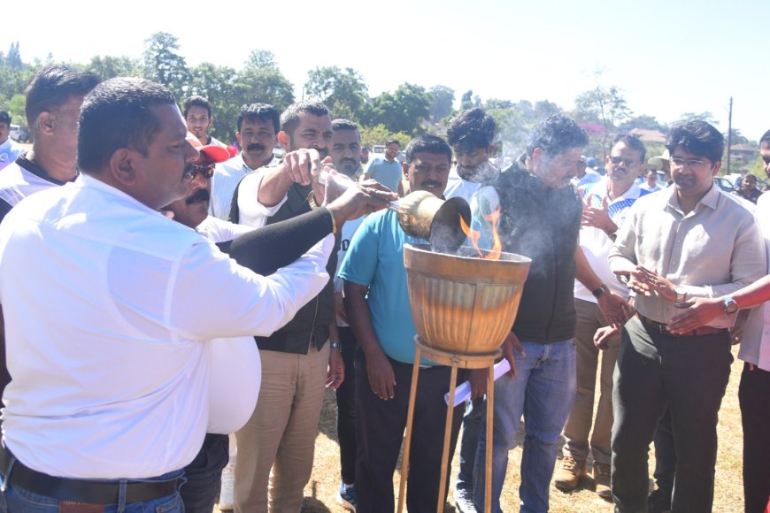 ರಾಜ್ಯ ಸರ್ಕಾರಿ ನೌಕರರ ಜಿಲ್ಲಾ ಮಟ್ಟದ ಕ್ರೀಡಾಕೂಟಕ್ಕೆ ಚಾಲನೆ:  ನಗರದ ಜನರಲ್ ತಿಮ್ಮಯ್ಯ ಜಿಲ್ಲಾ ಕ್ರೀಡಾಂಗಣದಲ್ಲಿ ಸಿಂಥಟಿಕ್ ಅಥ್ಲೆಟಿಕ್ ಟ್ರ್ಯಾಕ್ ನಿರ್ಮಾಣಕ್ಕೆ ಶೀಘ್ರ ಭೂಮಿಪೂಜೆ: ಡಾ.ಮಂತರ್ ಗೌಡ