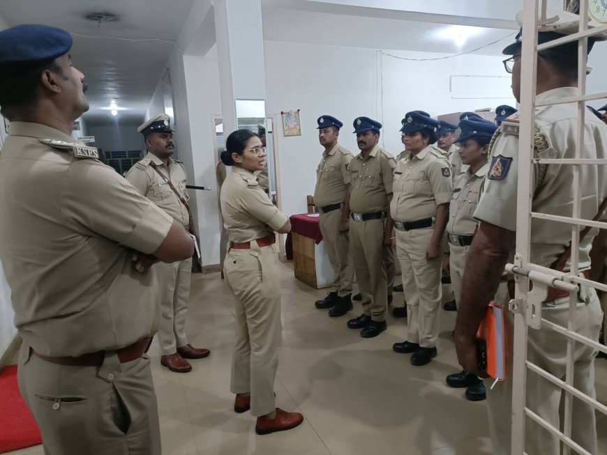 ಸೋಮವಾರಪೇಟೆ ಮತ್ತು ಶನಿವಾರಸಂತೆ ಪೊಲೀಸ್ ಠಾಣೆಗಳಿಗೆ ಭೇಟಿ ನೀಡಿದ ಎಸ್.ಪಿ ಬಿಂದುಮಣಿ