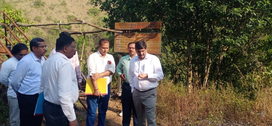 ಮಡಿಕೇರಿ;ಕುಂಡಾಮೇಸ್ತ್ರಿ ಮತ್ತು ಕೂಟುಹೊಳೆ ಜಲಾಶಯಕ್ಕೆ ಭೇಟಿ ನೀಡಿ ಪರಿಶೀಲನೆ ನಡೆಸಿದ ಜಿಲ್ಲಾಧಿಕಾರಿ ಎಸ್.ಜೆ.ಸೋಮಶೇಖರ್