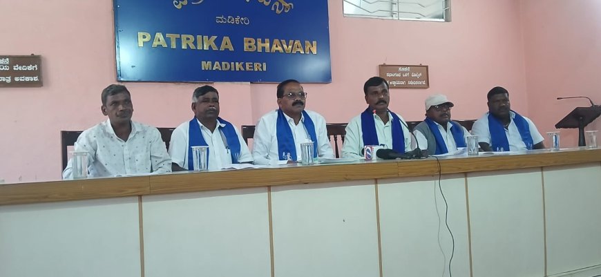 ಸೋಮವಾರಪೇಟೆ ತಾಲೂಕು ಕಚೇರಿಯಿಂದ ವ್ಯಕ್ತಿಯೊಬ್ಬರು ಸುಳ್ಳು ದಾಖಲೆಗಳನ್ನು ಸೃಷ್ಟಿಸಿರುವ ಆರೋಪ;  ಅಧಿಕಾರಿಗಳನ್ನು  ಅಮಾನತುಗೊಳಿಸಲು ದಲಿತ ಸಂಘರ್ಷ ಸಮಿತಿ ಒತ್ತಾಯ