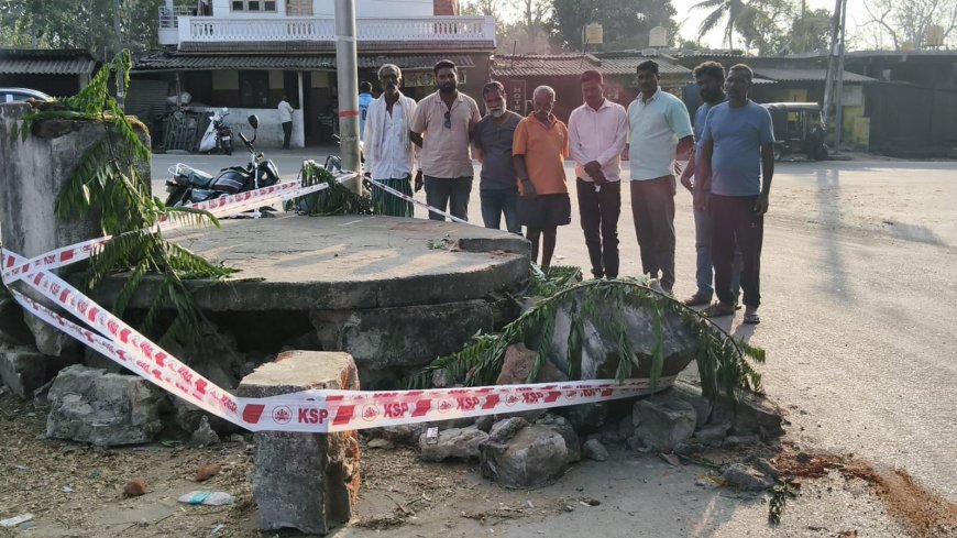 ಸುಂದರನಗರ ಬಾವಿ ಕಟ್ಟೆಗೆ ಲಾರಿ‌ ಡಿಕ್ಕಿ: ಪೊಲೀಸ್ ದೂರು