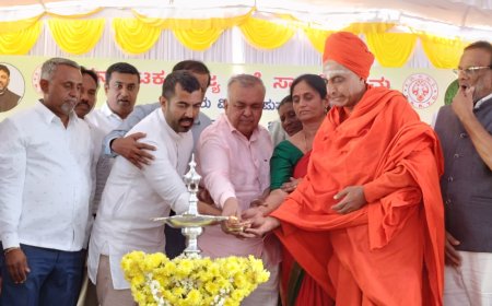 ಶನಿವಾರಸಂತೆಯಲ್ಲಿ ನೂತನವಾಗಿ ನಿರ್ಮಿಸಿರುವ ಬಸ್ ನಿಲ್ದಾಣ ಉದ್ಘಾಟನೆ ಕೊಡ್ಲಿಪೇಟೆಯಲ್ಲಿಯೂ ಜಾಗ ಒದಗಿಸಿದ್ದಲ್ಲಿ ಬಸ್ ನಿಲ್ದಾಣ ನಿರ್ಮಾಣ: ರಾಮಲಿಂಗಾರೆಡ್ಡಿ