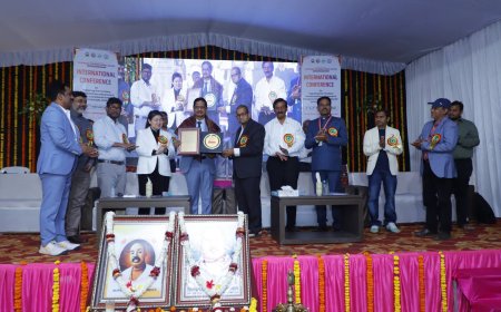 ಕೊಡಗು ವಿಶ್ವವಿದ್ಯಾಲಯದ ಕುಲಪತಿಗಳಿಗೆ ಕೃಷಿ ರತ್ನ ಪ್ರಶಸ್ತಿ