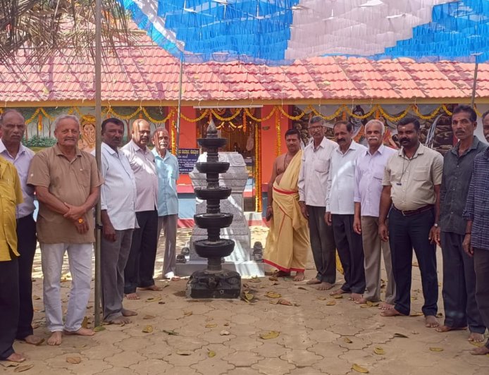 ವಿರಾಜಪೇಟೆ; ಕೊಟ್ಟೋಳಿಯ ಶ್ರೀ ಧಾರಾ ಮಹೇಶ್ವರ ದೇವಾಲಯದಲ್ಲಿ  ಹಬ್ಬಕ್ಕೆ ಕಟ್ಟು ಬೀಳುವ ಶಾಸ್ತ್ರ