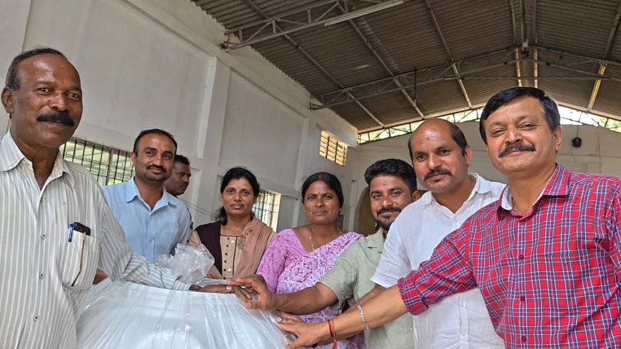 ಚೌಡ್ಲು ಗ್ರಾಮ ಪಂಚಾಯಿತಿ ಪರಿಶಿಷ್ಟ ಜಾತಿ ಮತ್ತು ಪರಿಶಿಷ್ಟ ಪಂಗಡದ ಫಲಾನುಭವಿಗಳಿಗೆ ನೀರು ಸಂಗ್ರಹ ಡ್ರಮ್ ವಿತರಣೆ