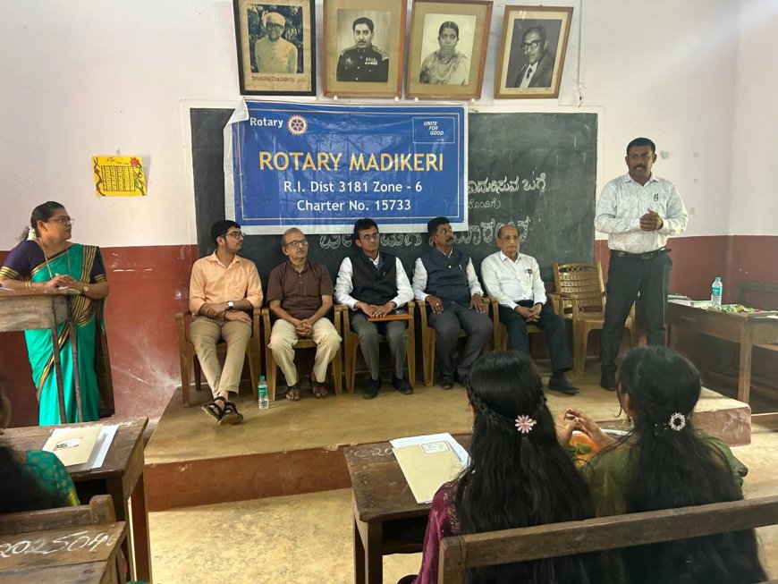 ಡಿ. ಚೆನ್ನಮ್ಮ ಕಾಲೇಜಿನಲ್ಲಿ ವೖತ್ತಿ ಮಾಗ೯ದಶ೯ನ ಕಾಯಾ೯ಗಾರ