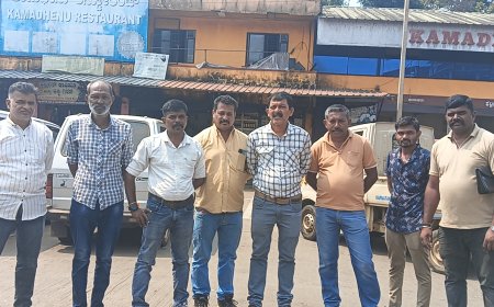 ವಿರಾಜಪೇಟೆ: ಖಾಸಗಿ ಬಸ್ಸು ನಿಲ್ದಾಣದಲ್ಲಿ ಖಾಸಗಿ ವಾಹನಗಳನ್ನು ನಿಲುಗಡೆ ಮಾಡುತ್ತಿರುವುದರಿಂದ ಖಾಸಗಿ ಬಸ್ಸುಗಳಿಗೆ ಸಮಸ್ಯೆ