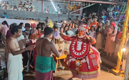 ವಿರಾಜಪೇಟೆ; ಅರಸು ನಗರ ಶ್ರೀ ಮುತ್ತಪ್ಪ ಪುನರ್ ಪ್ರತಿಷ್ಠಾಪನೆ   ಮತ್ತು ತೆರೆ ಮಹೋತ್ಸವ