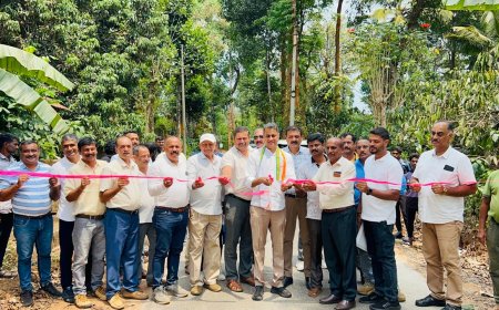 ನಾಲ್ಕೇರಿ ಗ್ರಾಮದಲ್ಲಿ ನೂತನ ಕಾಂಕ್ರೀಟ್ ರಸ್ತೆ ಉದ್ಘಾಟಿಸಿದ ಶಾಸಕ ಎಎಸ್ ಪೊನ್ನಣ್ಣ