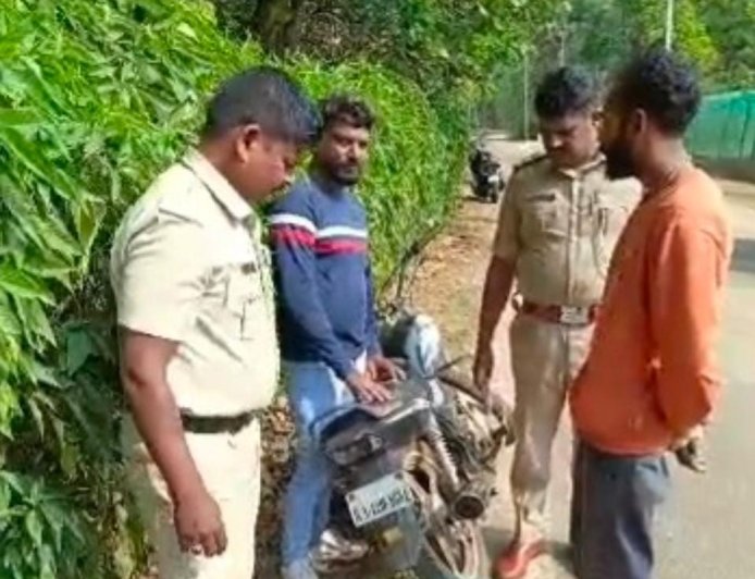 ಸೋಮವಾರಪೇಟೆ;ತೆನೆ ಬರಿತ ಗಾಂಜಾ ಮಾರಾಟ,ಇಬ್ಬರ ಬಂಧನ