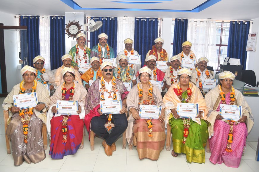 ಕೊಡಗು ವಿದ್ಯಾ ಇಲಾಖಾ ನೌಕರರ ಸೌಹಾಧ೯  ಸಹಕಾರಿ ಸಂಘದ ಅಧ್ಯಕ್ಷರಾಗಿ ಹೆಚ್.ಎಸ್.ಚೇತನ್, ಉಪಾಧ್ಯಕ್ಷರಾಗಿ ಬಿ.ಬಿ.ಸ್ವಾತಿ ಅವಿರೋಧ ಆಯ್ಕೆ