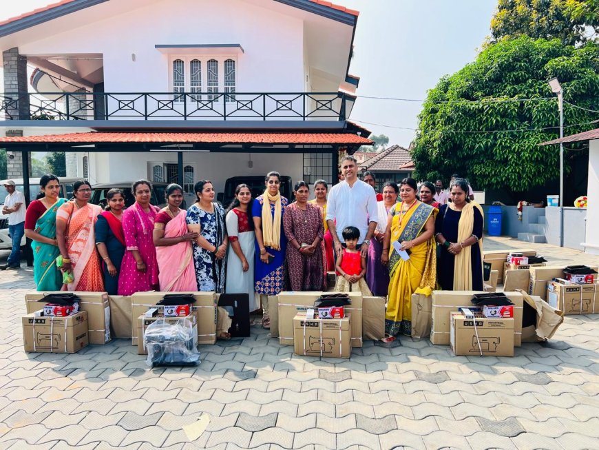 ವಿರಾಜಪೇಟೆ;ಮಹಿಳೆಯರಿಗೆ ಉಚಿತ ಹೊಲಿಗೆ ಯಂತ್ರ ವಿತರಿಸಿದ ಶಾಸಕ ಎಎಸ್ ಪೊನ್ನಣ್ಣ