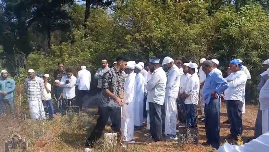 ಹಳೇ ತಾಲೂಕು ಬದ್ರಿಯಾ ಜುಮಾ ಮಸೀದಿಯಲ್ಲಿ ಮುಸಲ್ಮಾನ ಬಾಂಧವರಿಂದ ರಂಝಾನ್ ಹಬ್ಬಾಚರಣೆ