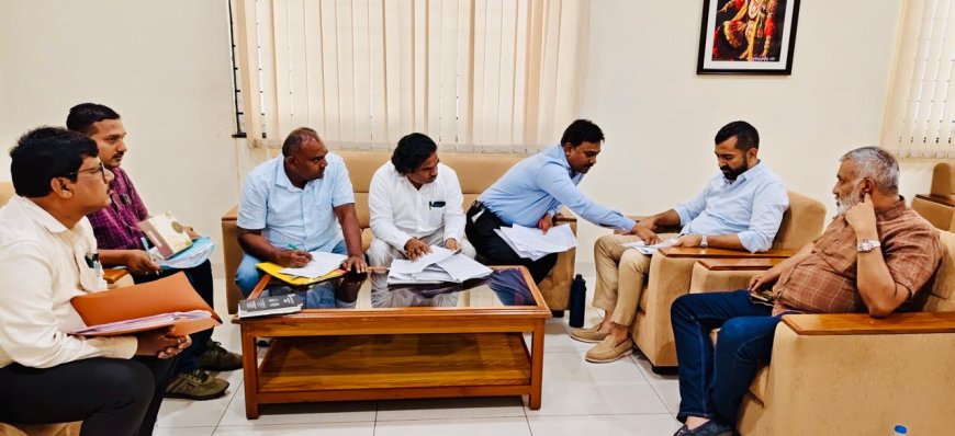 ಶಾಸಕ ಡಾ.ಮಂತರ್ ಗೌಡ ರವರ ನೇತೃತ್ವದಲ್ಲಿ ಕುಶಾಲನಗರ  ಯು.ಜಿ.ಡಿ ಮತ್ತು ಅಮೃತ್ 2 ಕುಡಿಯುವ ನೀರಿನ ಯೋಜನೆಯ ಪ್ರಗತಿ ಪರಿಶೀಲನಾ ಸಭೆ