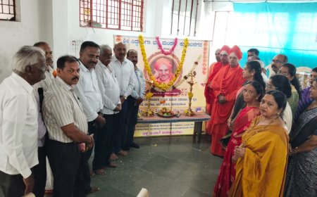 ಡಾ.ಶಿವಕುಮಾರ ಸ್ವಾಮೀಜಿ ಜೀವನ ಶೈಲಿ ಜಗತ್ತಿಗೆ ಆದರ್ಶ;   ಕುಶಾಲನಗರದಲ್ಲಿ ಸಿದ್ದಗಂಗಾ ಶ್ರೀಗಳ 119 ನೇ ಜಯಂತಿಯಲ್ಲಿ ಅರಮೇರಿ ಶ್ರೀಗಳ ಬಣ್ಣನೆ