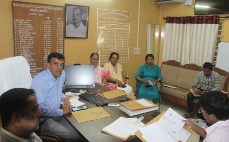 ಪ್ರಸವ ಪೂರ್ವ ಲಿಂಗ ಪತ್ತೆ ಶಿಕ್ಷಾರ್ಹ ಅಪರಾಧವಾಗಿದ್ದು, ಸಂಬಂಧ ದೂರುಗಳು ಕೇಳಿ ಬಂದಲ್ಲಿ ನಿಯಮಾನುಸಾರ ನಿರ್ಧಾಕ್ಷೀಣ್ಯ ಕ್ರಮ;DHO ಡಾ.ಎಂ.ಸತೀಶ್ ಕುಮಾರ್ ಎಚ್ಚರಿಕೆ